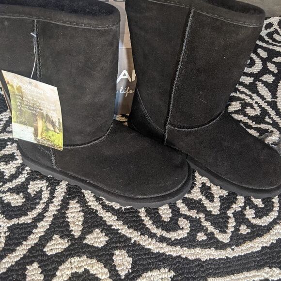 Bearpaw Helen Women's Boot  - Picture 5 of 7